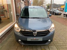 Dacia Lodgy - 1.2 TCe Prestige 7p. | trekhaak | parkeersensoren | lichtmetalen wielen | navigatie |