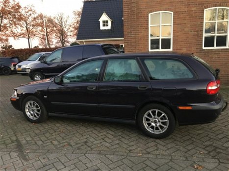 Volvo V40 - 1.8 Bj 2001 AUTOMAAT inruil mogelijk - 1