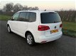 Volkswagen Touran - 1.2 TSI 105PK 5P | Navi | Climate | Cruise | PDC - 1 - Thumbnail