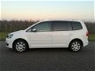 Volkswagen Touran - 1.2 TSI 105PK 5P | Navi | Climate | Cruise | PDC - 1 - Thumbnail