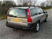 Volvo V70 Cross Country - 2.4 T Geartr. Comf. Automaat Trekhaak - 1 - Thumbnail