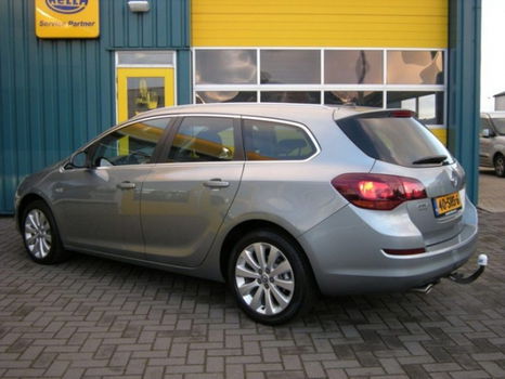 Opel Astra Sports Tourer - - 1.4 Turbo Cosmo - 1