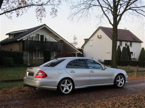 Mercedes-Benz E-klasse - E 220 CDI Automaat/AMG-Pakket/Youngtimer - 1