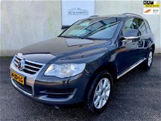 Volkswagen Touareg - 3.0 V6 TDI Highline Leder, Xenon, Schuifdak, Trekhaak, VOL