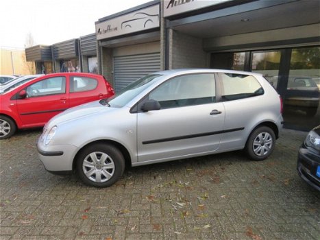 Volkswagen Polo - 1.4-16V - 1