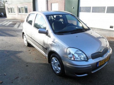 Toyota Yaris - 1.3 VVT-i Sol Airco, Cruise control, 5 deurs - 1