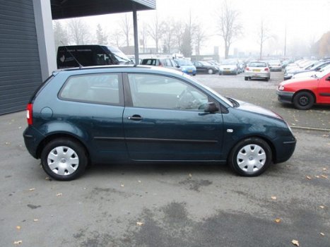 Volkswagen Polo - 1.4-16V - 1