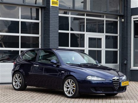 Alfa Romeo 147 - 1.6 distinctive - 1