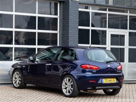 Alfa Romeo 147 - 1.6 distinctive - 1