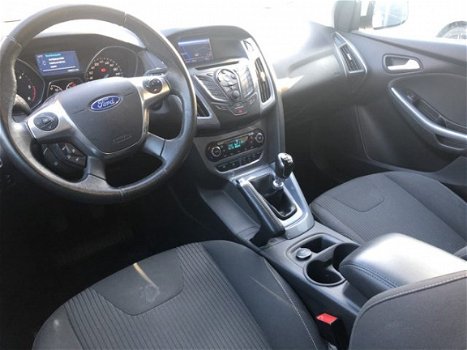 Ford Focus Wagon - 1.6 TDCI ECOnetic Lease Titanium Navigatie - 1