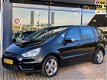 Ford S-Max - 2.0-16V Titanium Clima Cruise Parksens Navi Trekhk NL-auto NAP Dealer Onderhouden - 1 - Thumbnail