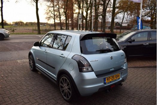 Suzuki Swift - 1.3 Shogun 5DRS/AIRCO/STUURBEKR/NETTE STAAT - 1