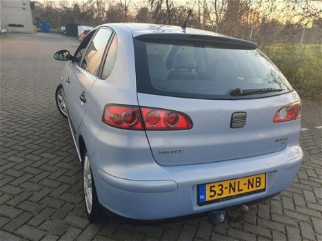 Seat Ibiza - 1.4-16V Stella - 5 DEURS - NETTE AUTO - 140.000KM - 1