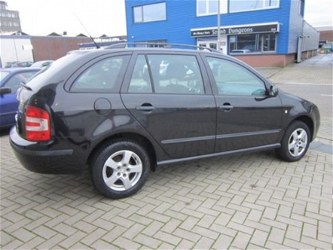 Skoda Fabia Combi - 1.4-16V Elegance - 1