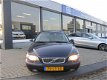 Volvo V70 - 2.4 D5 Geartr. Ed. I - 1 - Thumbnail