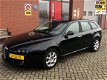 Alfa Romeo 159 Sportwagon - 1.9 JTS Distinctive - 1 - Thumbnail