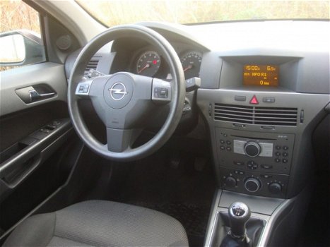 Opel Astra - ASTRA VECTRA VIVARO CORSA INKOOP GEVRAAGD - 1