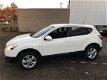 Nissan Qashqai - 2.0 Acenta Mooie en goed onderhouden voertuig, CLIMATRONIC, CRUISE CONTROL , LM VEL - 1 - Thumbnail