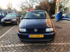 Volkswagen Polo - 1.4 nieuwe apk stuurbekrachting inruil koopje NAP