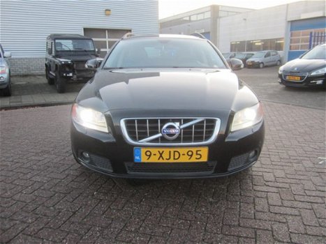 Volvo V70 - 2.5T l LEER l Automaat l Xenon - 1