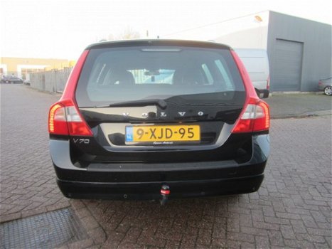 Volvo V70 - 2.5T l LEER l Automaat l Xenon - 1