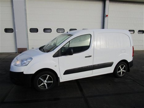 Peugeot Partner - 120 1.6 VTi L1 XR Profit + 1.6 VTI BENZINE GRIJS KENTEKEN 29 EURO WEGENBELASTING - 1