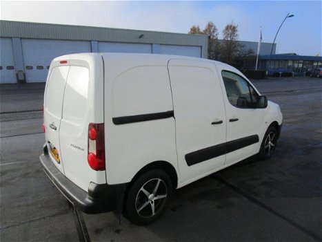 Peugeot Partner - 120 1.6 VTi L1 XR Profit + 1.6 VTI BENZINE GRIJS KENTEKEN 29 EURO WEGENBELASTING - 1