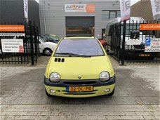 Renault Twingo - 1.2 Comfort Panoramadak NAP APK 1 Jaar