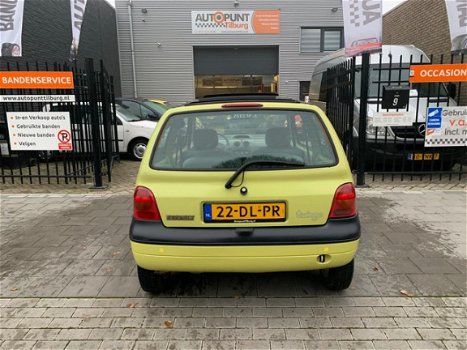 Renault Twingo - 1.2 Comfort Panoramadak NAP APK 1 Jaar - 1