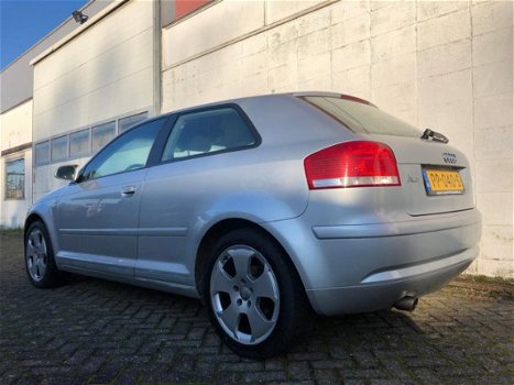 Audi A3 - 1.6 FSI Attraction 6Bak APK Airco Stoelverwarming Elektrische Pakket - 1