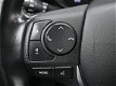 Toyota Auris Touring Sports - 1.8 Hybrid Dynamic Limited | Parkeersensoren | Navigatie | Stoelverwar - 1 - Thumbnail