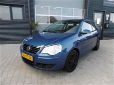 Volkswagen Polo - 1.4-16V Optive Airco Clima Cruise Control