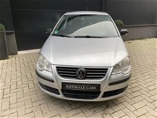 Volkswagen Polo - 1.4-16V Comfortline Airco/Elekt.ramen/NAP