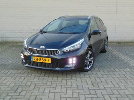 Kia Cee'd - 1.0i Turbo GT-Line Summer Edition | NAVI | CAMERA | BT | AIRCO | LED | STOELVERWARMING | - 1