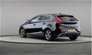 Volvo V40 - 2.0 D4 R-Design Business, Navigatie, Xenon - 1 - Thumbnail