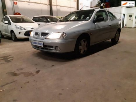 Renault Mégane Coupé - 1.6-16V Sport Way - 1