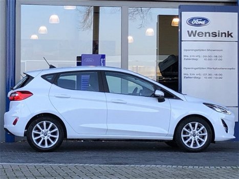 Ford Fiesta - 1.0 EcoBoost Titanium | Navigatie | Parkeersensoren voor en achter | Lichtmetalen velg - 1