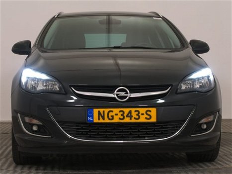 Opel Astra Sports Tourer - 1.6 CDTi Cosmo ECC NAV 1/2 LEDER DGLAS 17'' - 1