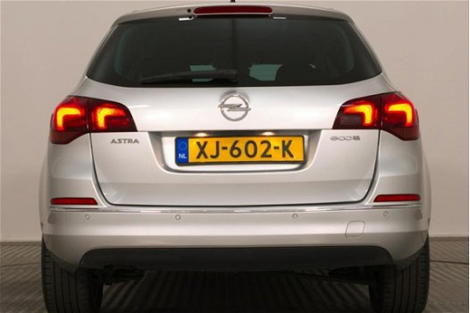 Opel Astra Sports Tourer - 1.6 CDTi Cosmo ECC NAV 1/2 LEDER DGLAS PDC 17'' - 1