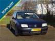 Volkswagen Bora - 1.6-16V Airco APK 11-2020 - 1 - Thumbnail