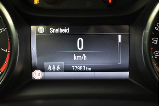 Opel Astra - 1.4 Turbo Innovation | Navigatie | Keyless-entry | Climate Control | Parkeersensoren | - 1