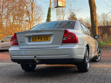 Volvo S80 - 2.4 Kinetic 2e Eigenaar/Nieuwe Apk/Airco/Elec Ramen - 1