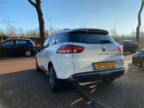 Renault Clio Estate - 1.5 dCi ECO Night&Day 1e Eigenaar/Nw Apk/Navi/Clima/Cruise - 1