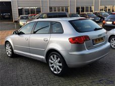 Audi A3 Sportback - 1.6 FSI Attraction