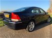 Volvo S60 - 2.4 Drivers Edition '176DKM' Leder/Airco/Cruise - 1 - Thumbnail