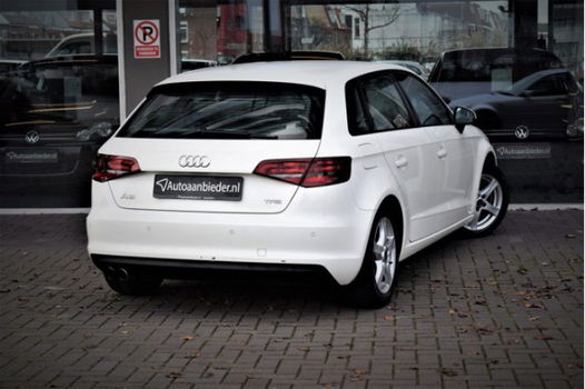 Audi A3 Sportback - 1.4 TFSI Ambition / 1e hands / Dealer ond - 1