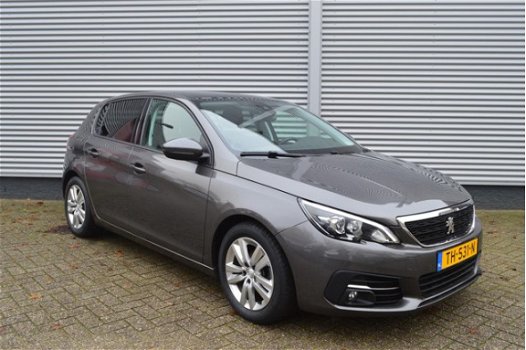 Peugeot 308 - 1.2 PureTech 110pk Blue Lease Executive - 1