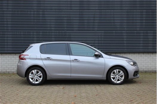 Peugeot 308 - 1.2 PureTech 110pk Blue Lease Executive - 1