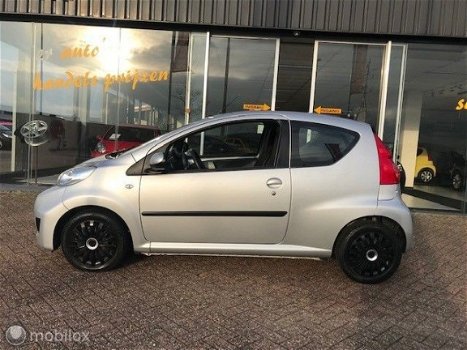 Peugeot 107 - 1.0-12V Black & Silver - 1