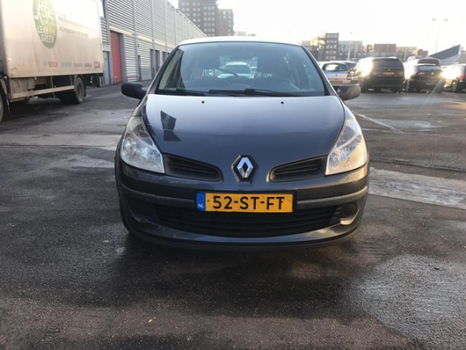 Renault Clio - 1.5 dCi Dynamique Comfort - 1